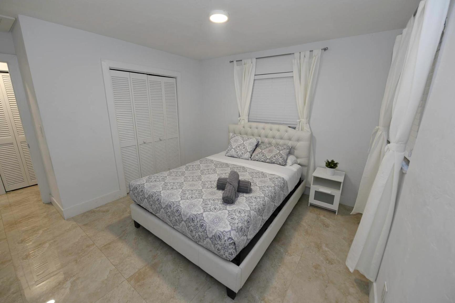 Apartamento N61 Hollywood Exterior foto