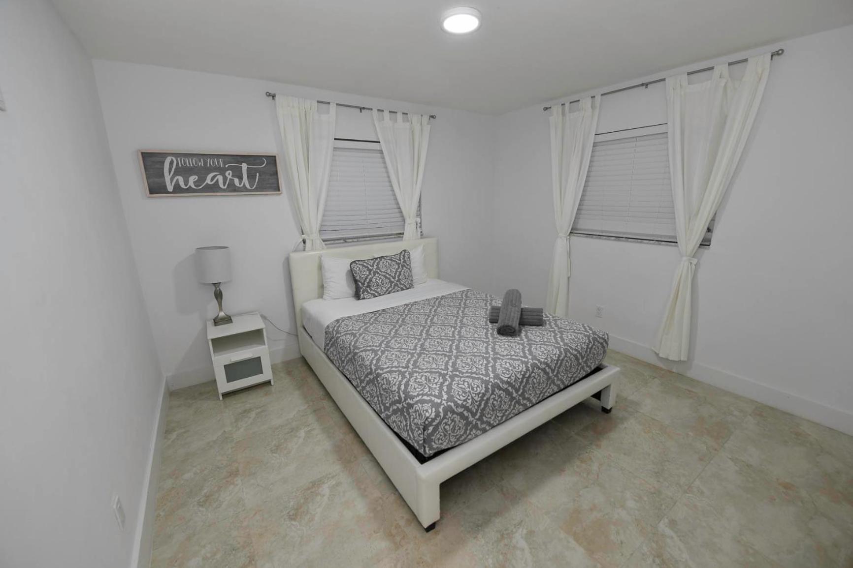 Apartamento N61 Hollywood Exterior foto