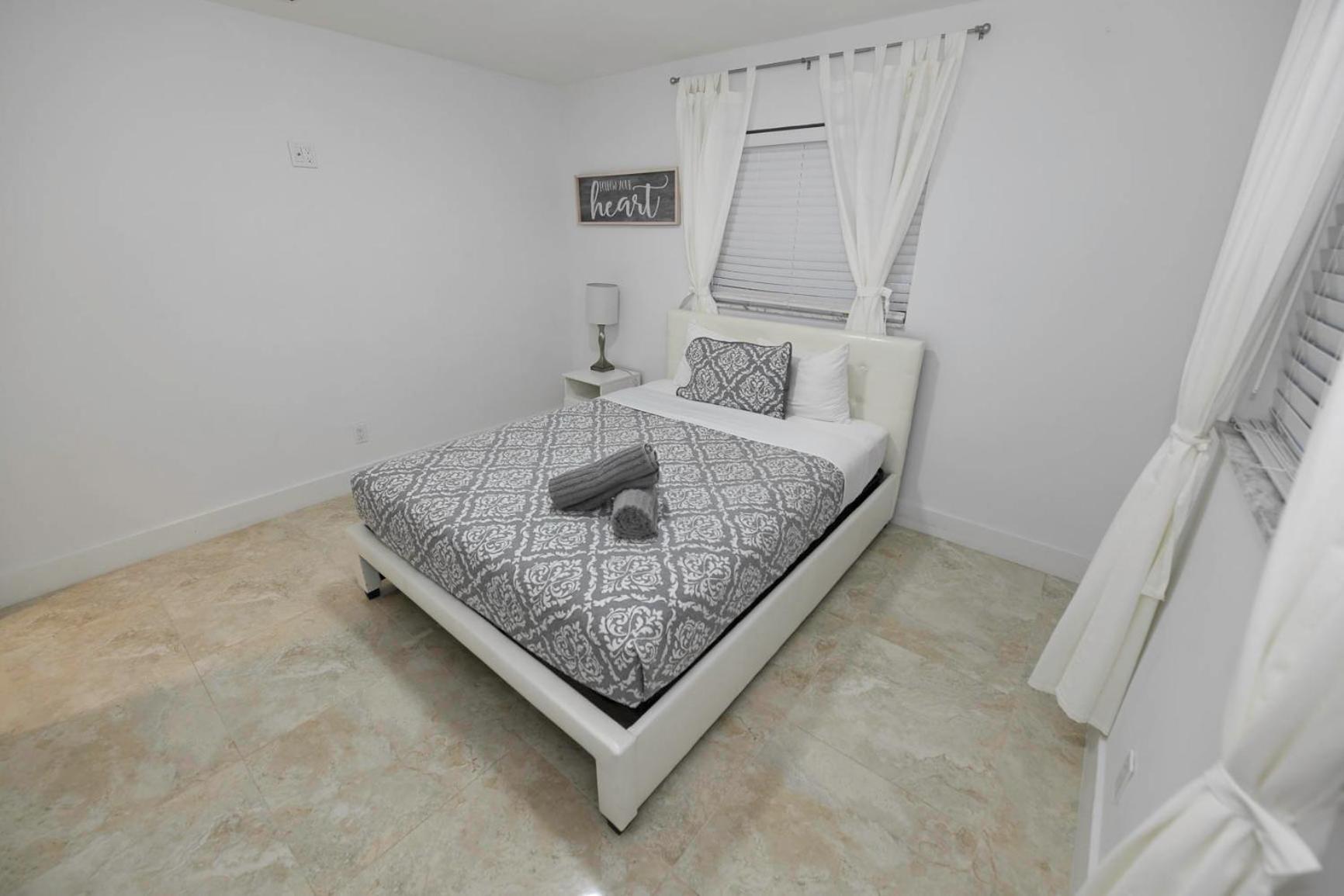 Apartamento N61 Hollywood Exterior foto